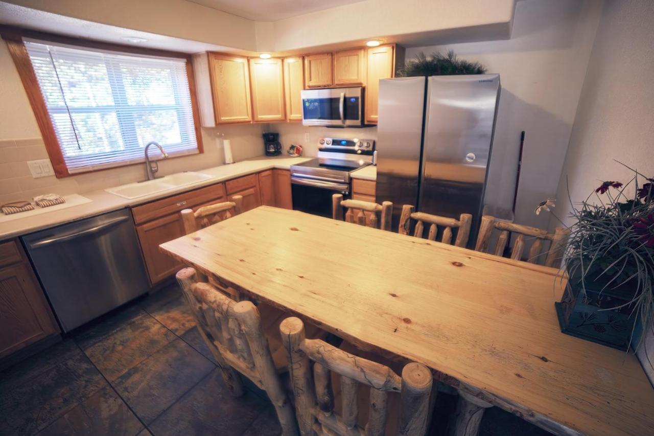 Timber Creek Chalets- 8 Chalet Естес Парк Екстериор снимка