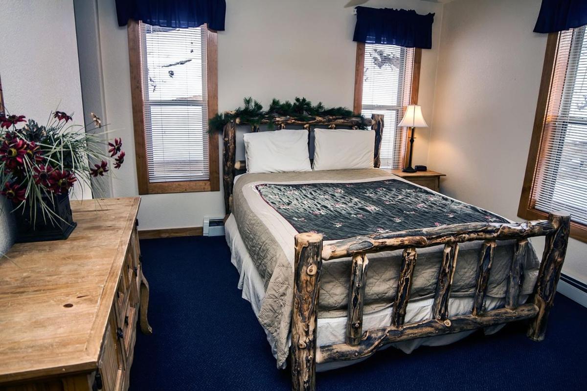 Timber Creek Chalets- 8 Chalet Естес Парк Екстериор снимка